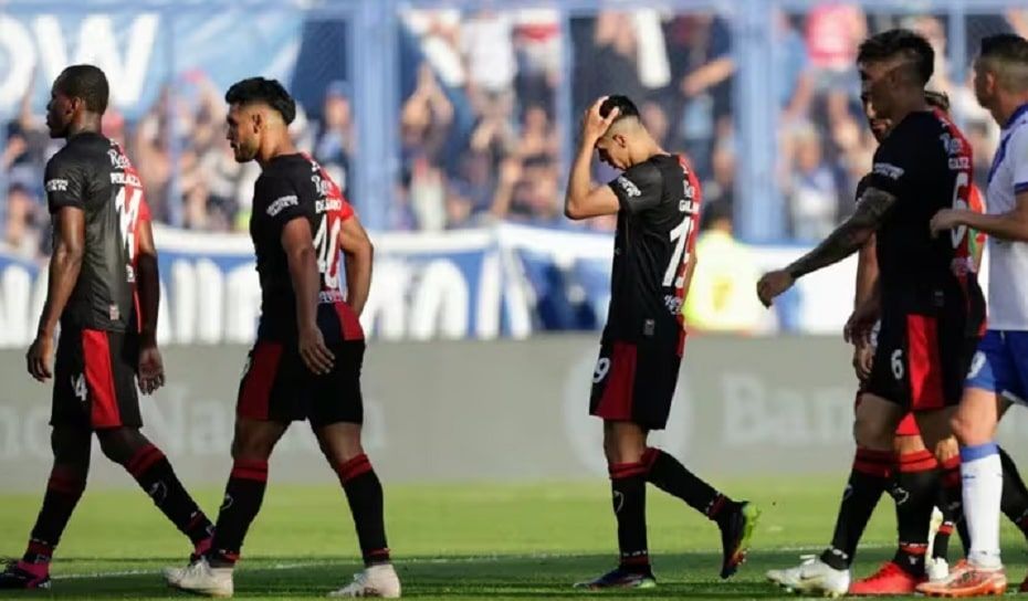 Colón derrotado ante Vélez