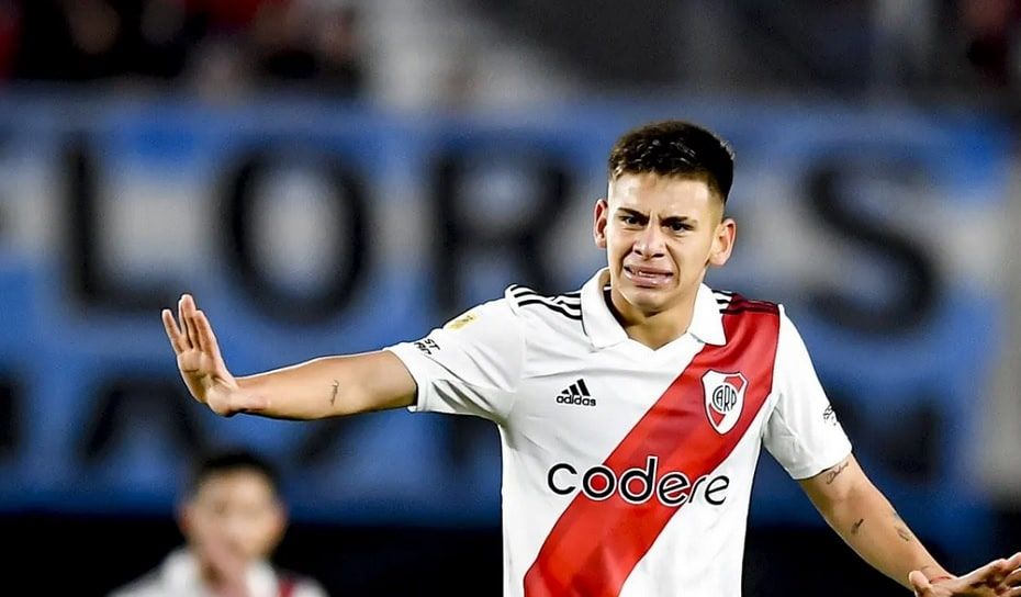 Diablito Echeverri River Plate