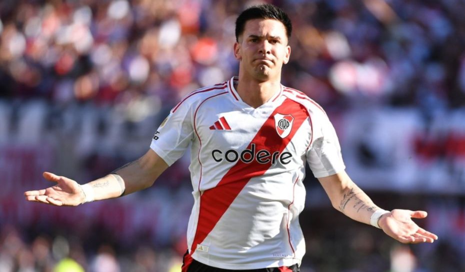 Festejo de gol de Mastantuono