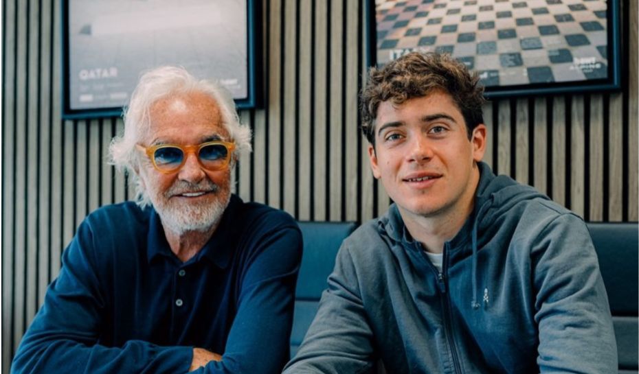 Colapinto junto a Flavio Briatore