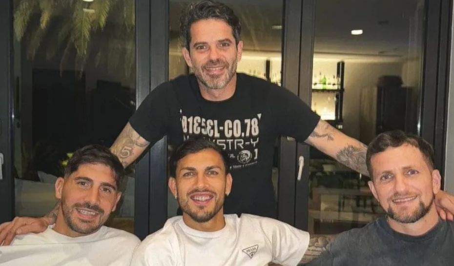 Paredes y Gago juntos