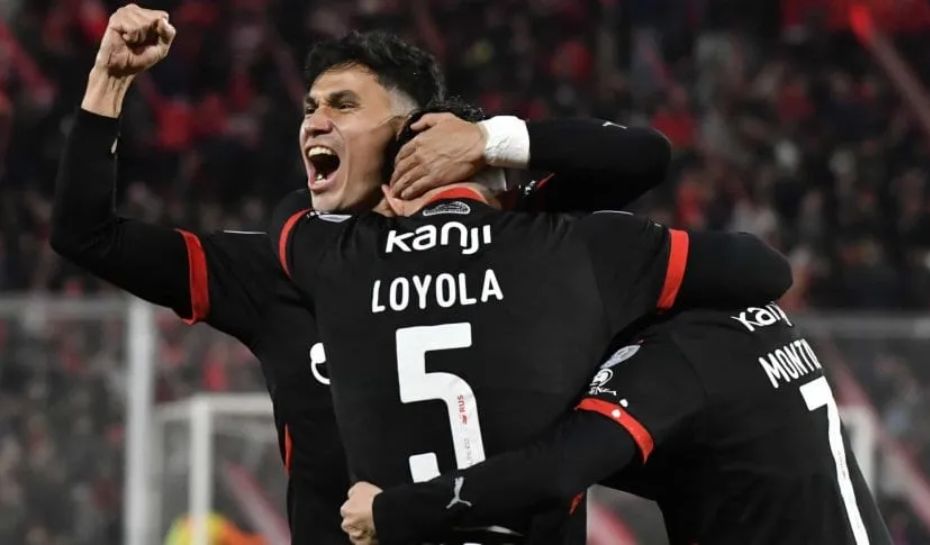 Triunfo y festejo de Independiente