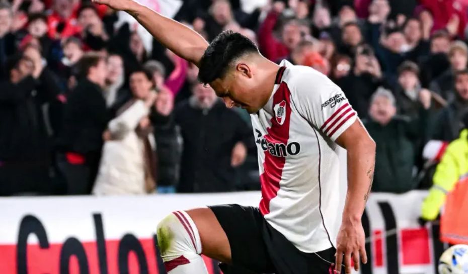 Festejo de gol de Maxi Salas en River