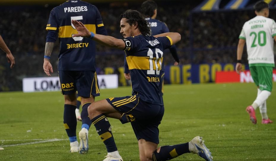 Festejo de gol de Cavani en Boca