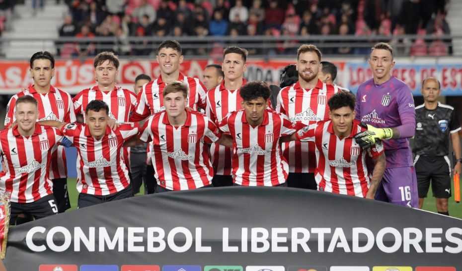Equipo de Estudiantes de La Plata por la Copa Libertadores 2025