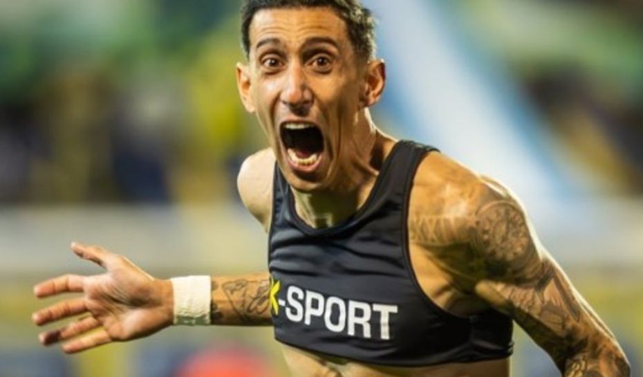 Golazo de Di Maria de tiro libre en Rosario Central