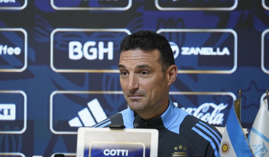 Hablo Scaloni en conferencia previo a las Eliminatorias