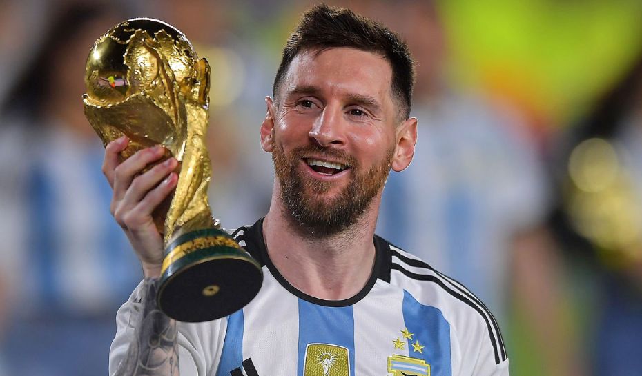 Messi con la Copa del Mundo