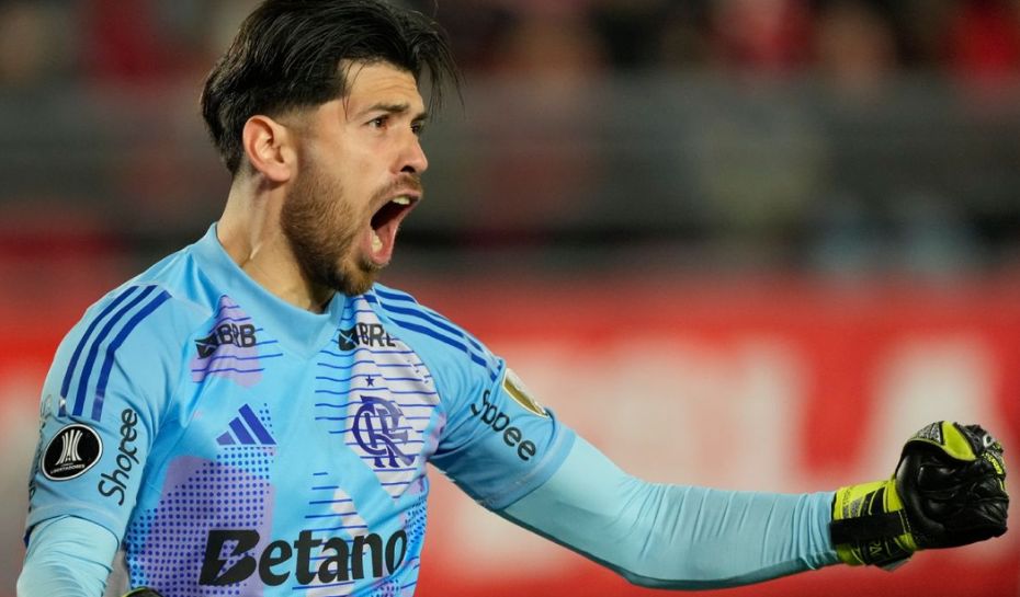 Festejo de Rossi tras atajar un penal