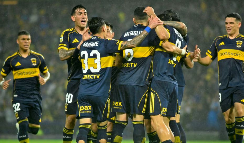 Gol y festejo de Boca en la Bombonera