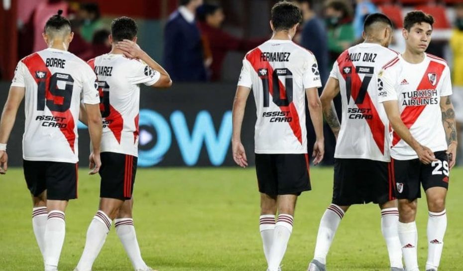 Jugadores de River luego de una derrota