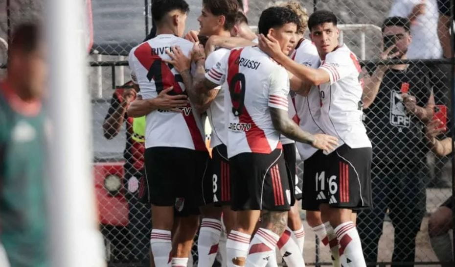 River comenzó el Apertura 2026 con una victoria