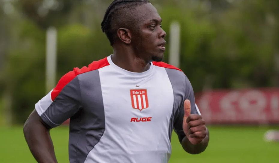 Cetré en entrenamiento de Estudiantes