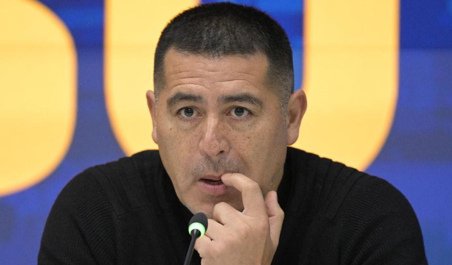 Riquelme en conferencia de prensa