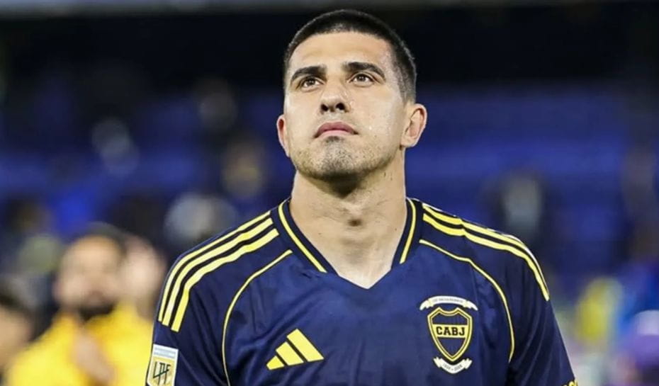 Rodrigo Battaglia con la camiseta de Boca