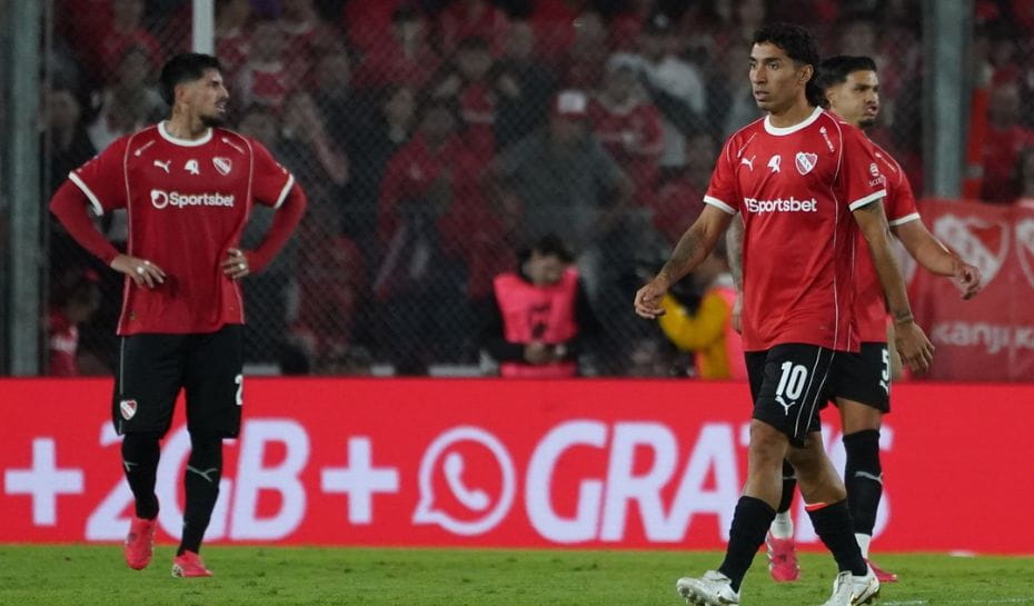 Dura derrota de Independiente