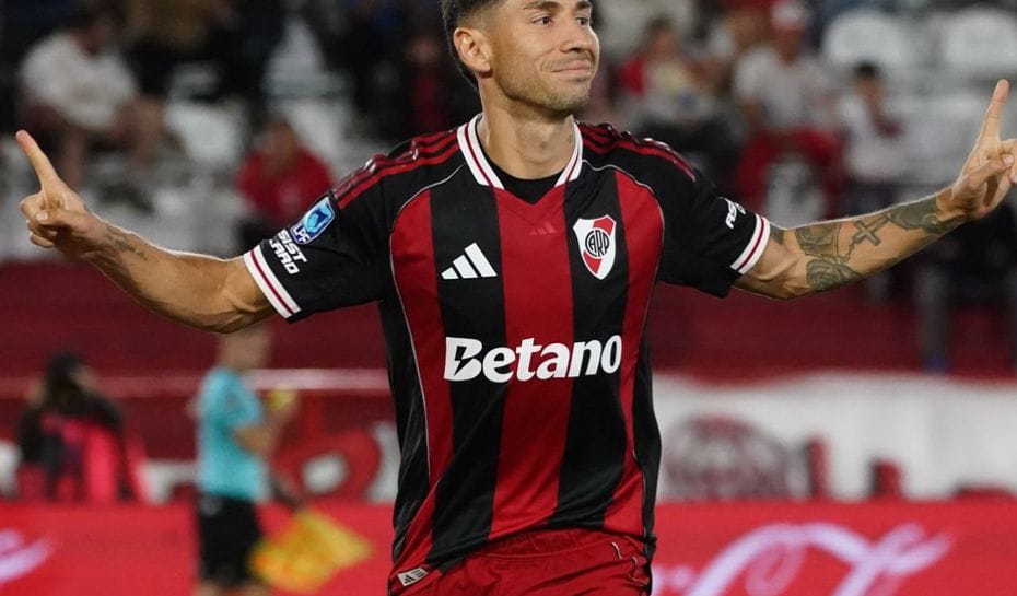 El festejo de Montiel para la victoria de River