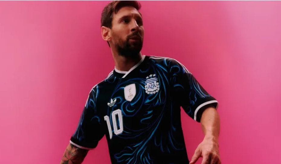 Messi con la camiseta alternativa nueva de la selección 2026