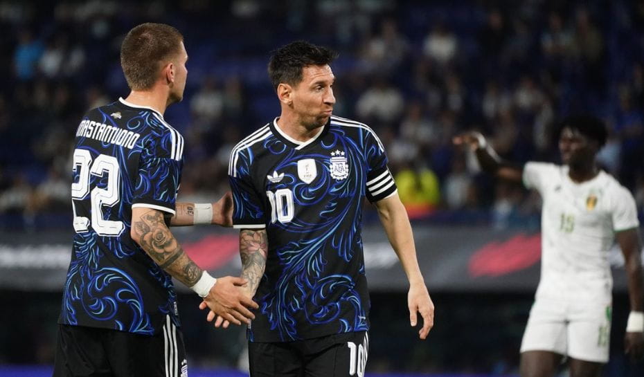 Messi y Mastantuono con la Selección