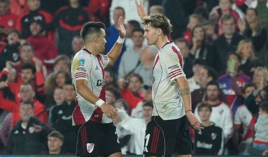 Acuña y Colidio festejaron en el Monumental