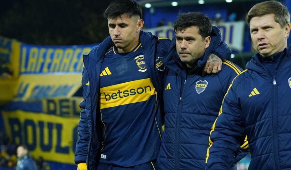 Bareiro se retira lesionado de la Bombonera (Foto: Olé)