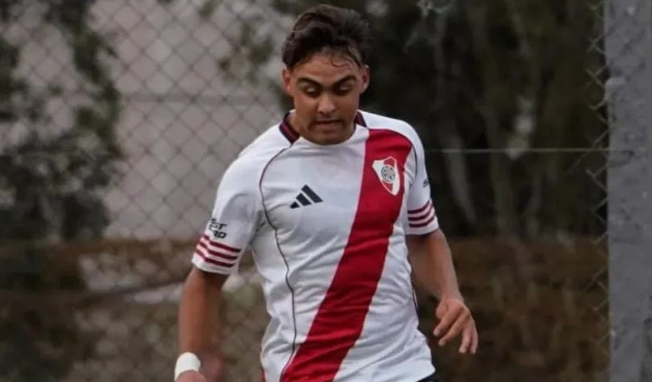 Alex Woski jugando en River (Foto: TyC Sports)