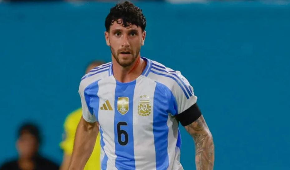 Marcos Senesi jugando en la Selección Argentina (Foto: Getty Images)