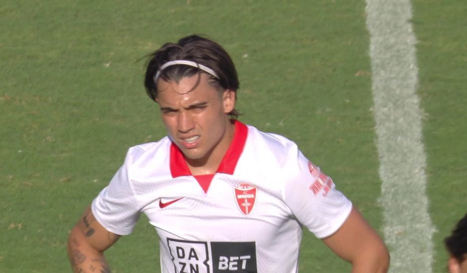 Changuito Zeballos en su debut con el Monza