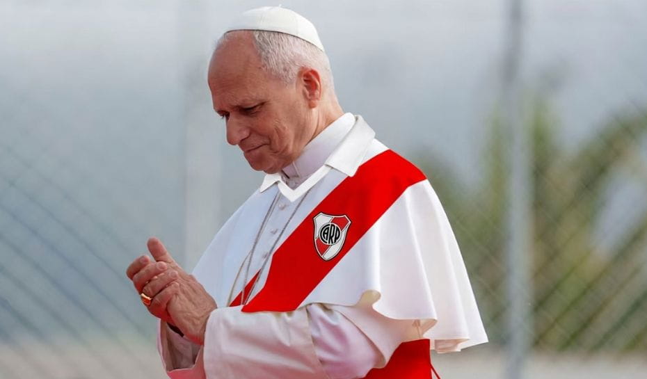 El Paga León XIV con la camiseta de River