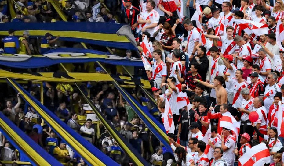 Hinchada de Boca y River