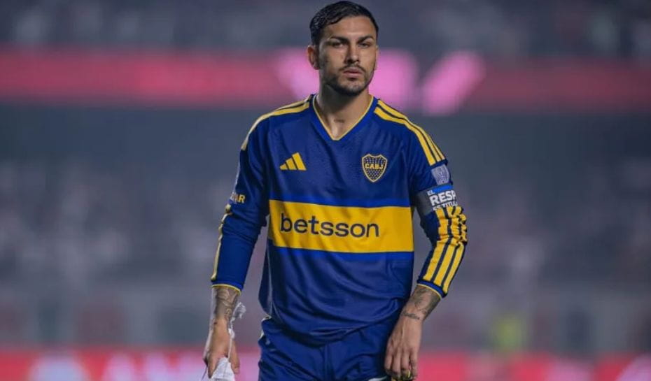 Paredes durante el partido de Boca vs. San Pablo por la Sudamericana 2026 (Foto: Getty Images)