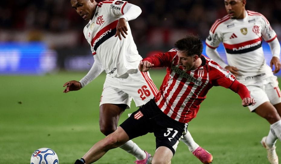 Estudiantes empató con Flamengo por la ida de la semifinal de la Libertadores (Foto: Reuters)