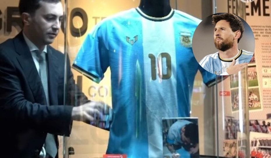 Messi firmó la camiseta de la Selección para los hinchas de River (Foto: Prensa River)
